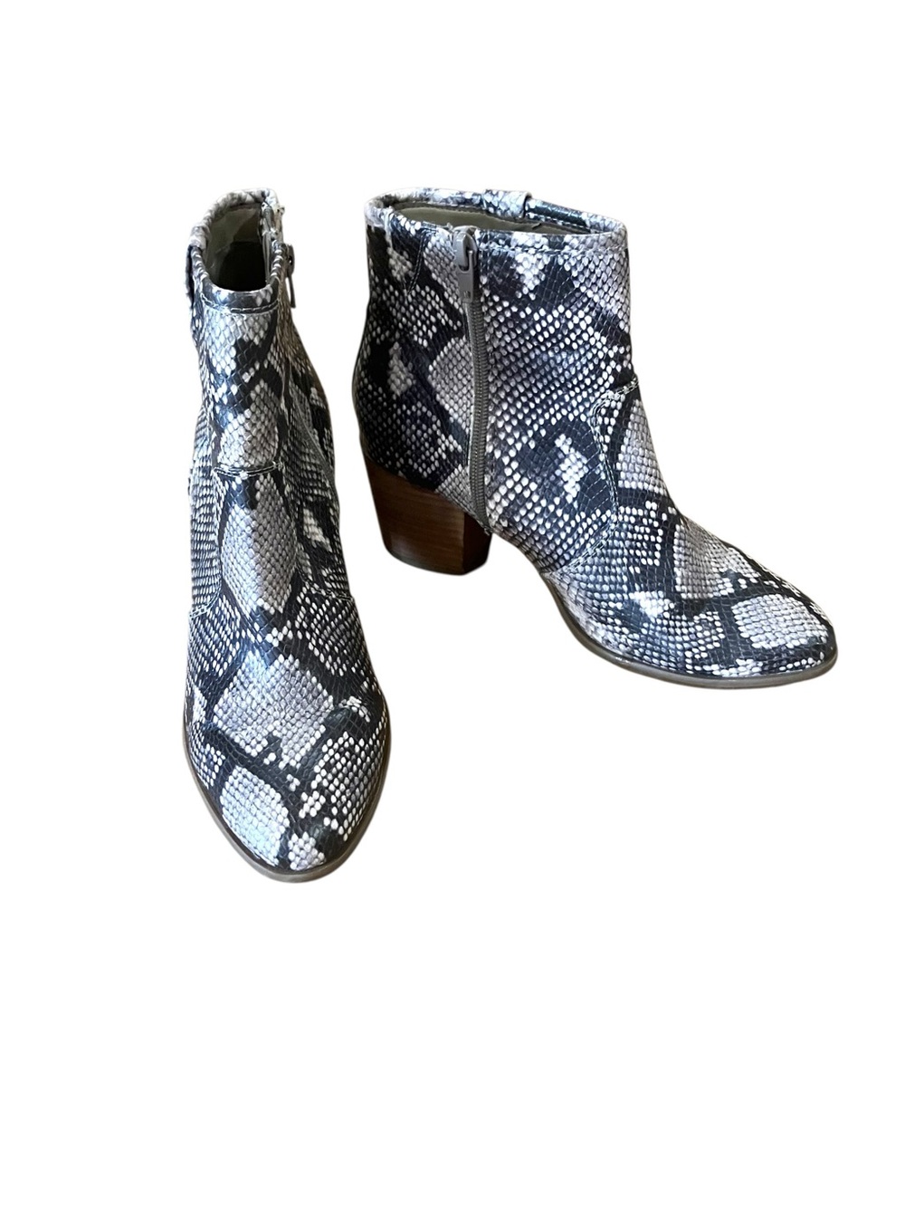 Carlos by Carlos Santana Heeled Ankle Bootie Snake Skin Size 6.5M Tibbie